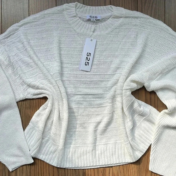 REVOLVE 525 AMERICA Aria Open Stitch Crewneck Sweater size medium - Picture 5 of 7